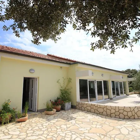 Stunning In With Wifi Apartment *