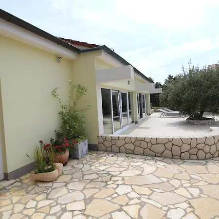 Apartment Stunning In With Wifi
